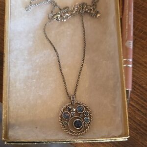 Elegant Silver and Blue Pendant Necklace